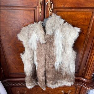 a new day Two-Tone Faux Fur Hooded Vest in Taupe and Cream